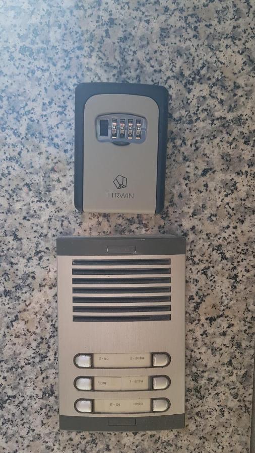 El Rinconcito Cubano En La Playa Apartment Almería Exterior foto